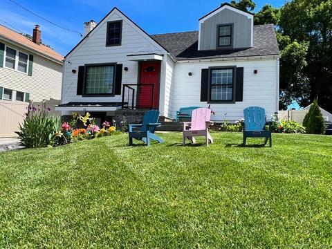 16 Devon Ave, Norwalk, CT 06850 photo 1