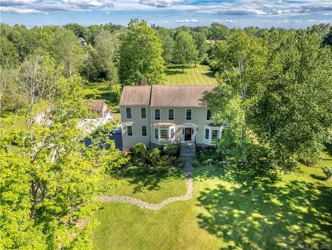 68 Wood Rd, Redding, CT 06896 photo 1