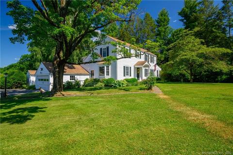 152 Main St S, Bridgewater, CT 06752 photo 1