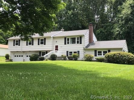 803 Long Cove Rd, Ledyard, CT 06335 photo 1