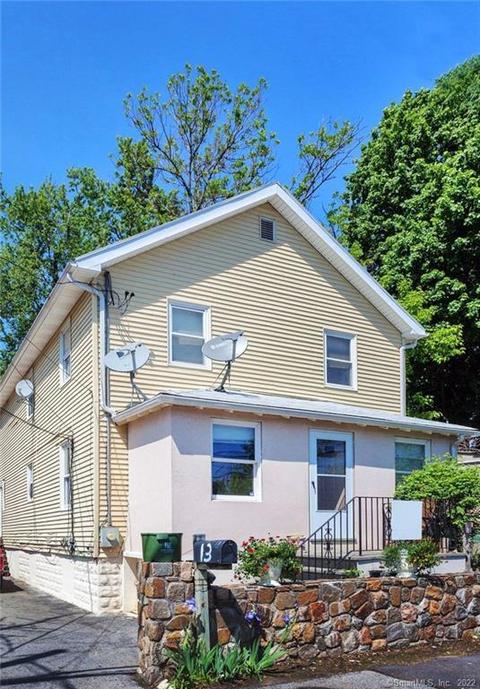 13 Ferris Ave, Stamford, CT 06902