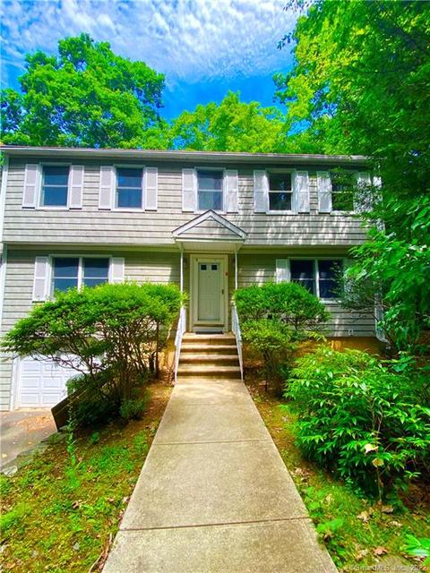 387 Haystack Hill Rd, Orange, CT 06477 photo 1