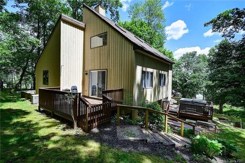 245 S Windham Rd, Windham, CT 06226 photo 1
