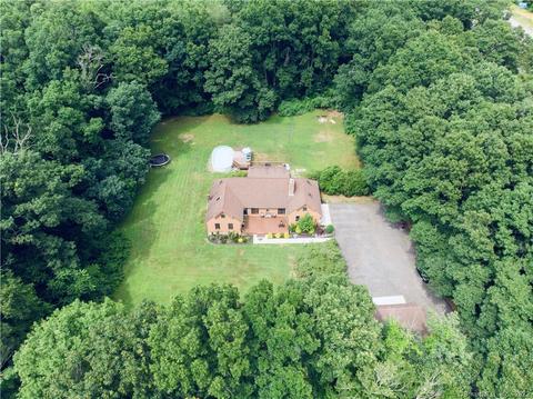 276 Moosup Pond Rd, Moosup, CT 06354 photo 1