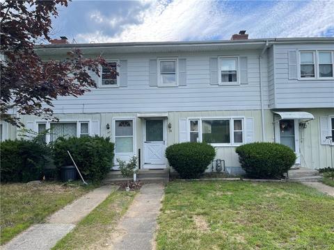 16 Easy St, Plainfield, CT 06374 photo 1