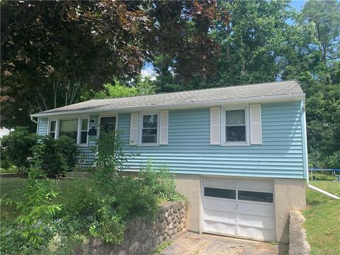 155 Torcon Dr, Torrington, CT 06790 photo 1