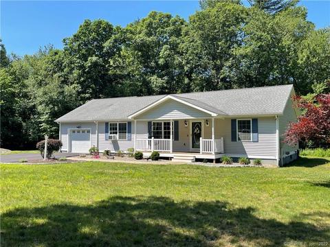 133 Putnam Rd, Killingly, CT 06241 photo 1