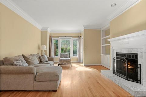 2 Pine Brook Ln, Darien, CT 06820 photo 1