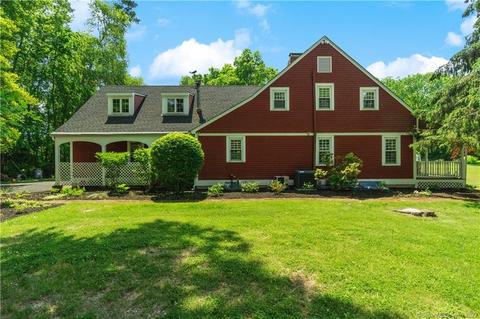4 Old Gate Rd, Wallingford, CT 06492 photo 1