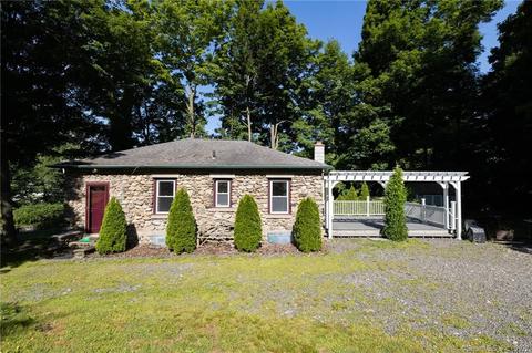 411 E Main St, Thomaston, CT 06787 photo 1