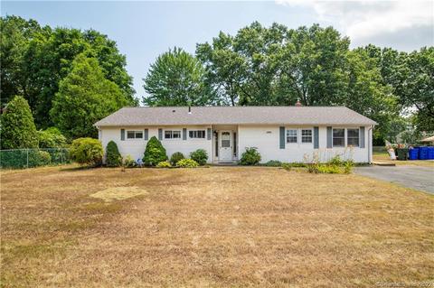 57 Greenfield Dr, Windsor Locks, CT 06096 photo 1