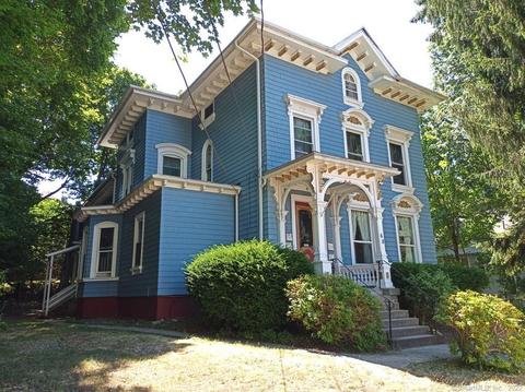 68 Pleasant St, Meriden, CT 06450
