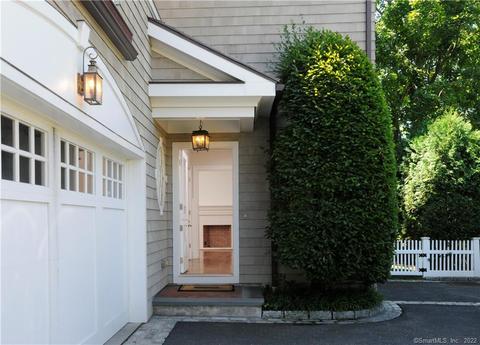 86 Elm St #B, Greenwich, CT 06830 photo 1