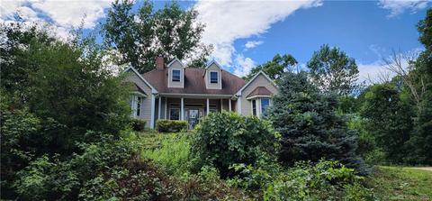 108 N Frontage Rd, Killingly, CT 06239 photo 1