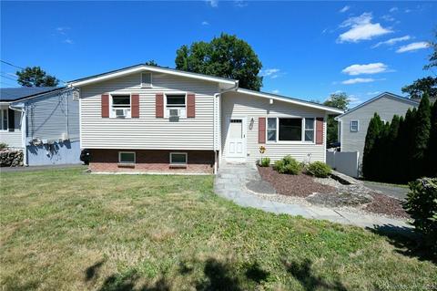 1 Clearview Dr, Brookfield, CT 06804 photo 1
