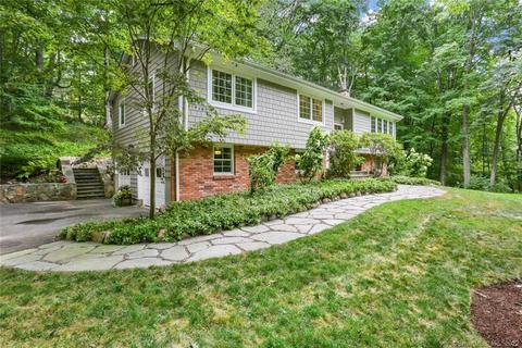 10 Peaceable St, Redding, CT 06896 photo 1