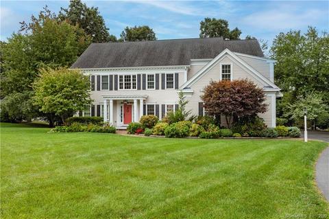 10 Matthew Ct, Madison, CT 06443 photo 1