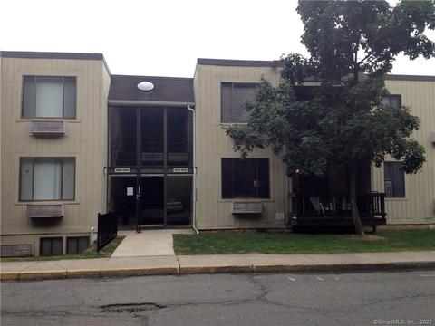 175 Mill Pond Rd #124, Hamden, CT 06514 photo 1