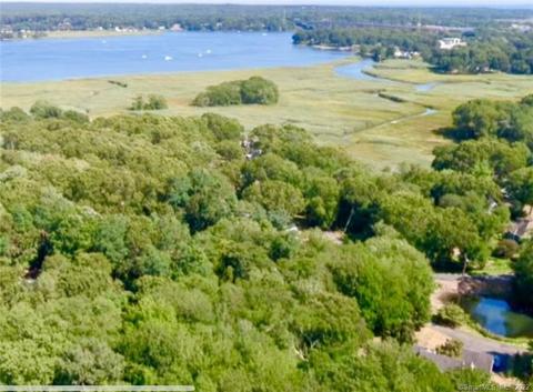 70 Otter Cove Dr, Old Saybrook, CT 06475