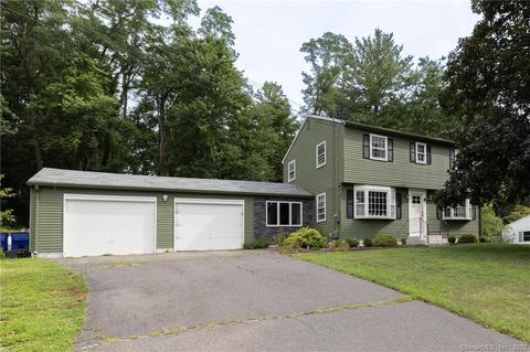 44 Alicia Ter, Windsor Locks, CT 06096 photo 1