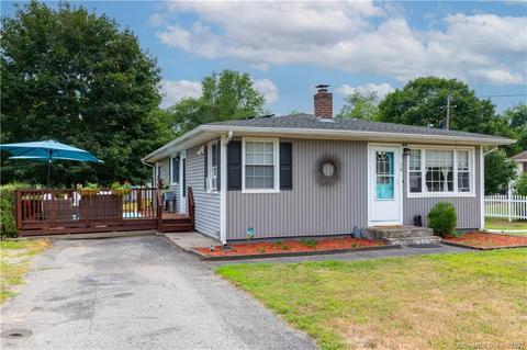 30 Laperle Ave, Plainfield, CT 06374 photo 1