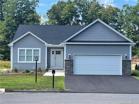 59 Eleanor Rd #59, Somers, CT 06071