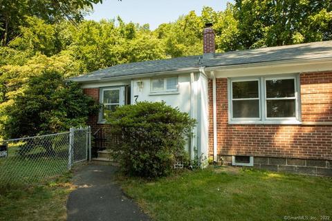 7 Cupheag Cres #7, Stratford, CT 06615
