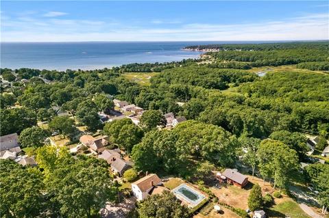 76 Hillcrest Rd, East Lyme, CT 06357 photo 1