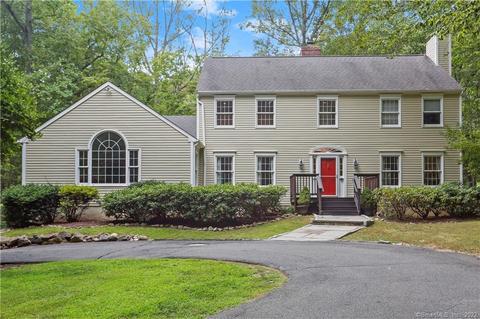 24 Indian Hill Rd, Redding, CT 06896 photo 1