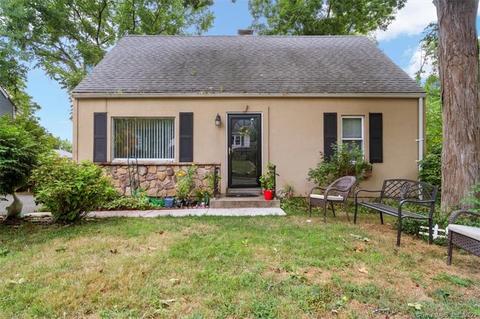16 Bellview Rd, Branford, CT 06405 photo 1