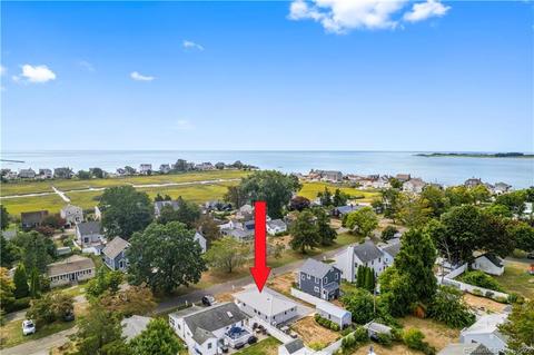 11 Hammock Pkwy, Clinton, CT 06413 photo 1
