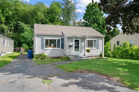 20 Clover St, Windsor, CT 06095 photo 1