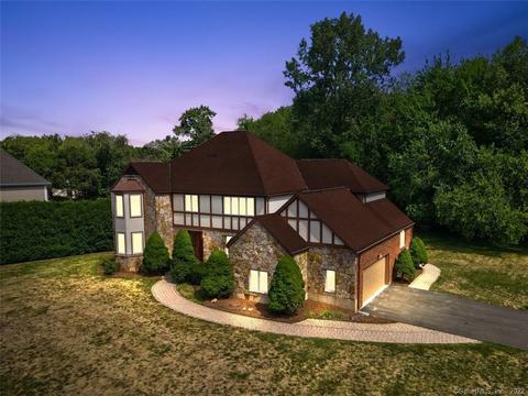 28 Bay Roc Rd, Wethersfield, CT 06109 photo 1