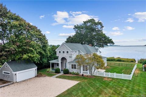 7 Cove Lndg, Old Saybrook, CT 06475 photo 1