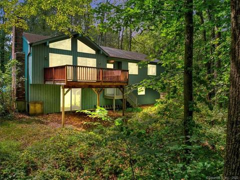 35 Aileen Dr, Madison, CT 06443 photo 1