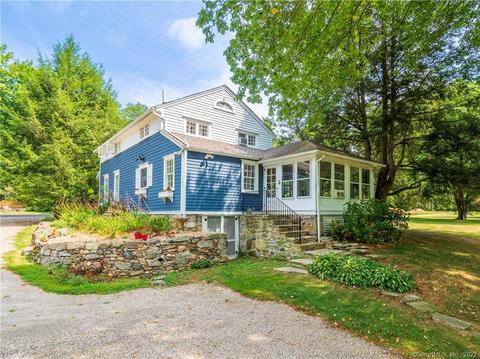 563 Redding Rd, Redding, CT 06896 photo 1