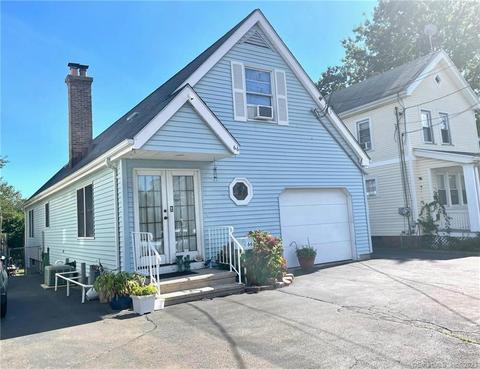 66 Clifton St, West Haven, CT 06516