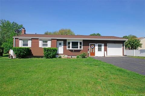 17 Chester Dr, Windsor Locks, CT 06096 photo 1