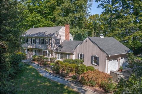 24 Old Stagecoach Rd, Redding, CT 06896 photo 1
