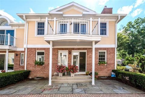 11 Saint John St #F10, North Haven, CT 06473