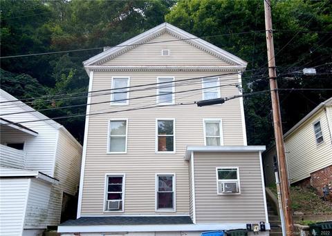 50 Union St, Norwich, CT 06360