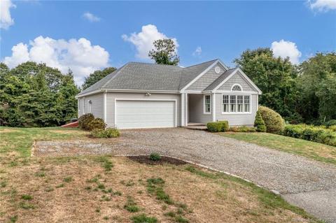 3 Burnap Rd, East Lyme, CT 06357 photo 1