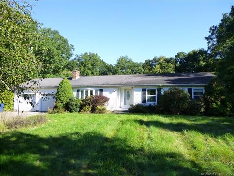 92 Brooklyn Tpke, Windham, CT 06280 photo 1