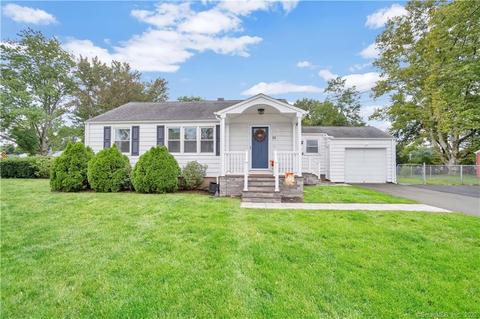 14 Nancy Ln, North Haven, CT 06473