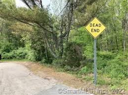 15 Jack Henry Dr, Windham, CT 06280