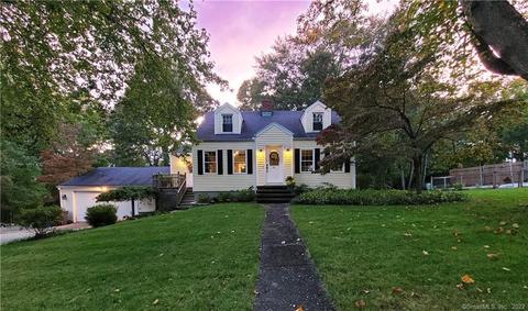 41 Hurd Ave, Monroe, CT 06468 photo 1