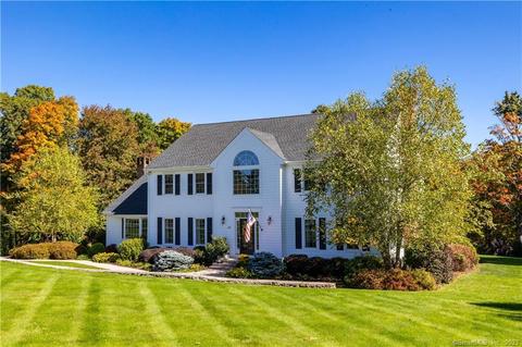 42 Old Farm Rd, Litchfield, CT 06759