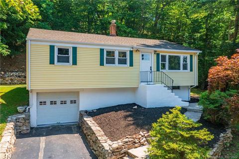 14 Pine Tree Rd, Monroe, CT 06468 photo 1