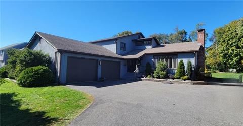 35 Beth Ann Cir, Meriden, CT 06450