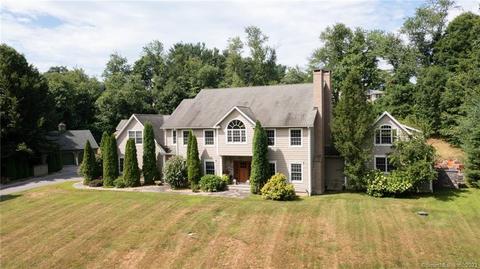 53 White Deer Rock Rd, Middlebury, CT 06762